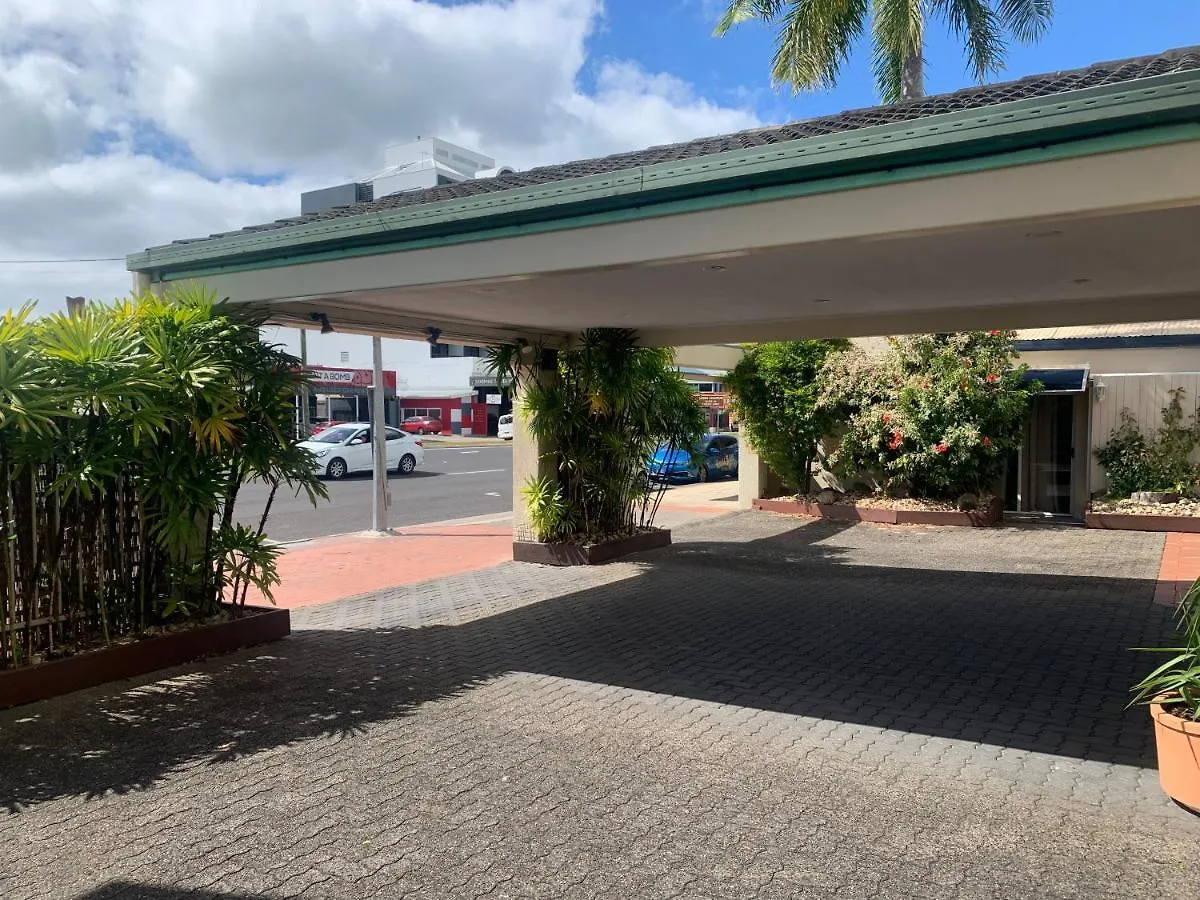 Cairns City Sheridan Motel